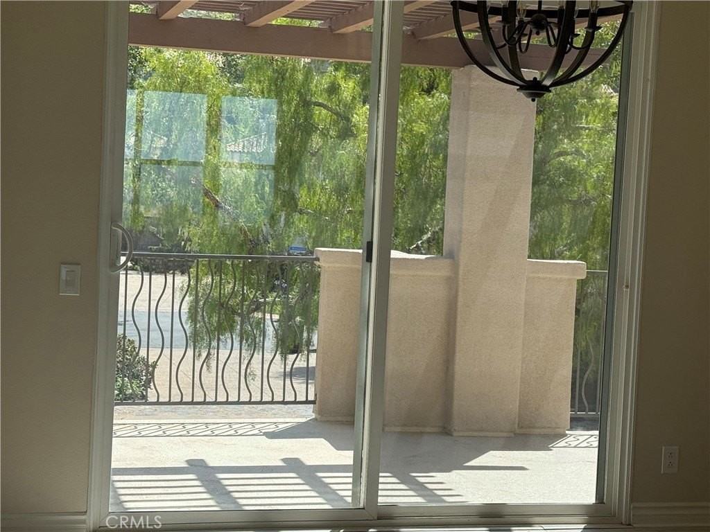 17 Savona Ct - Photo 5 of 50