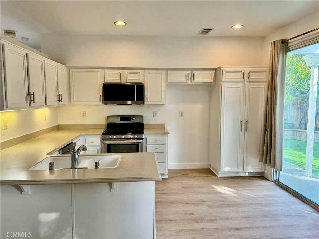 57 Boulder Creek Way - Photo 5 of 18