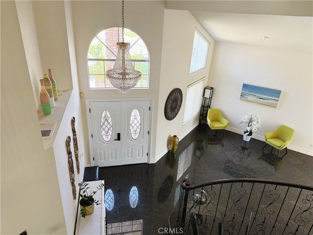 21006 Cantebury Ln - Photo 6 of 18