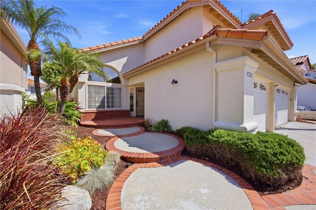 1504 Avenida De Nogales - Photo 5 of 50