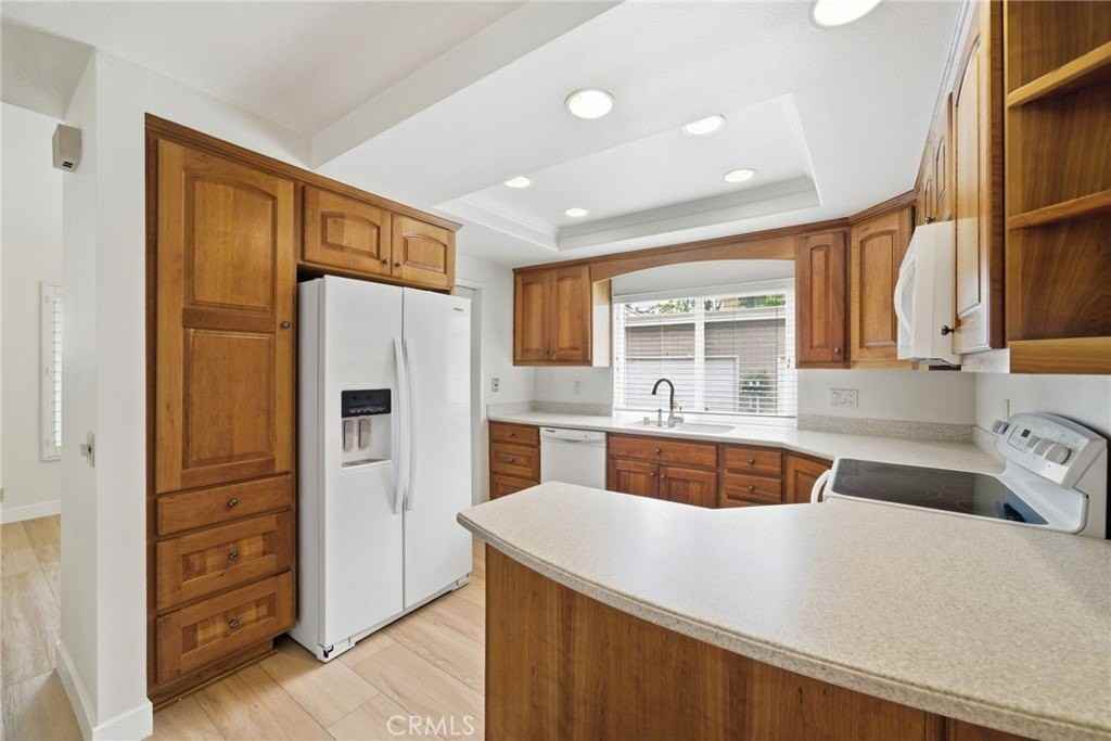 7 Feathergrass - Photo 7 of 19