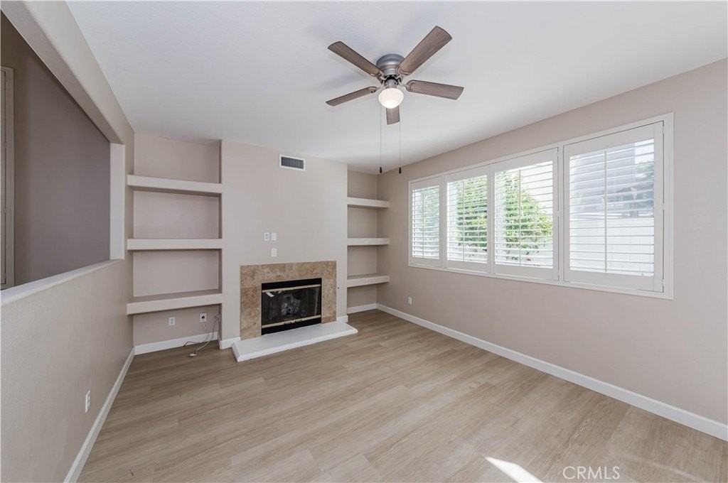 54 Melrose Dr - Photo 6 of 17