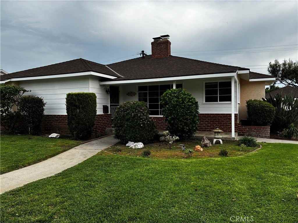 1520 Melody Ln - Photo 3 of 20