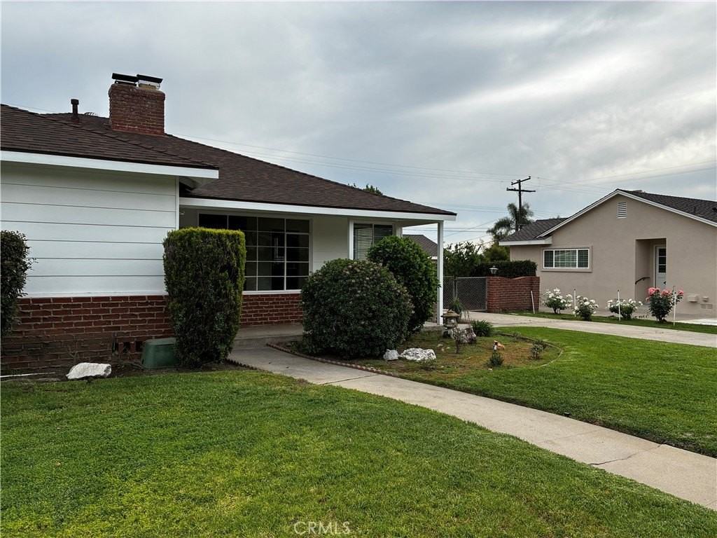 1520 Melody Ln - Photo 4 of 20