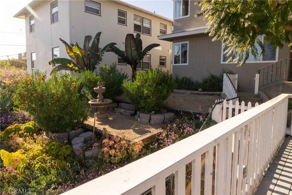 923 Poli St - Photo 2 of 27