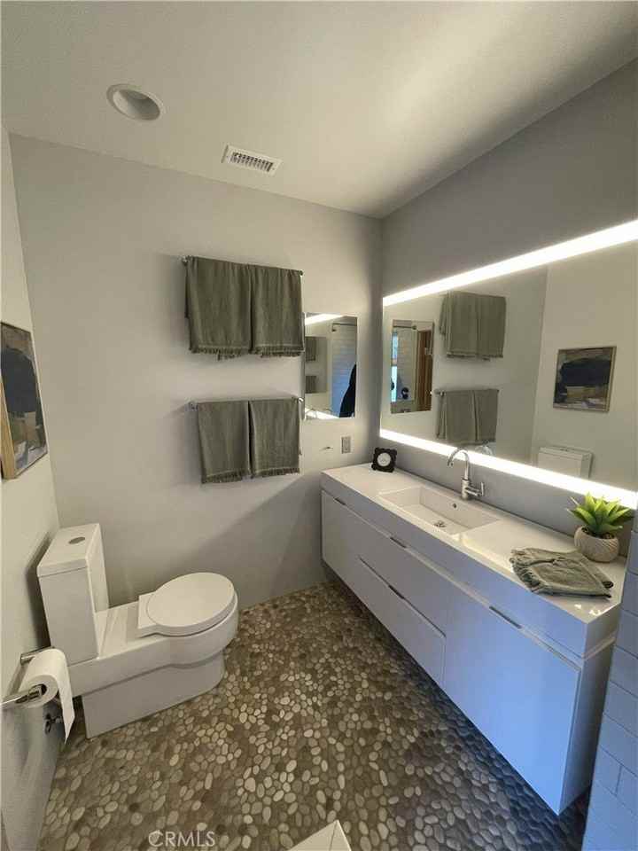 167 N Garden St - Photo 2 of 14