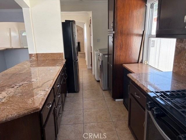 18730 Collins St - Photo 7 of 25