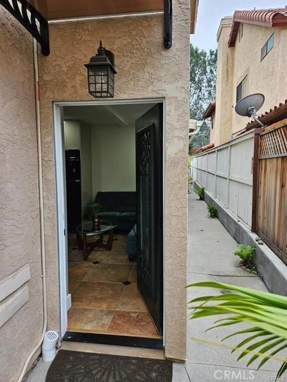 12174 Carmel Park Dr - Photo 2 of 14