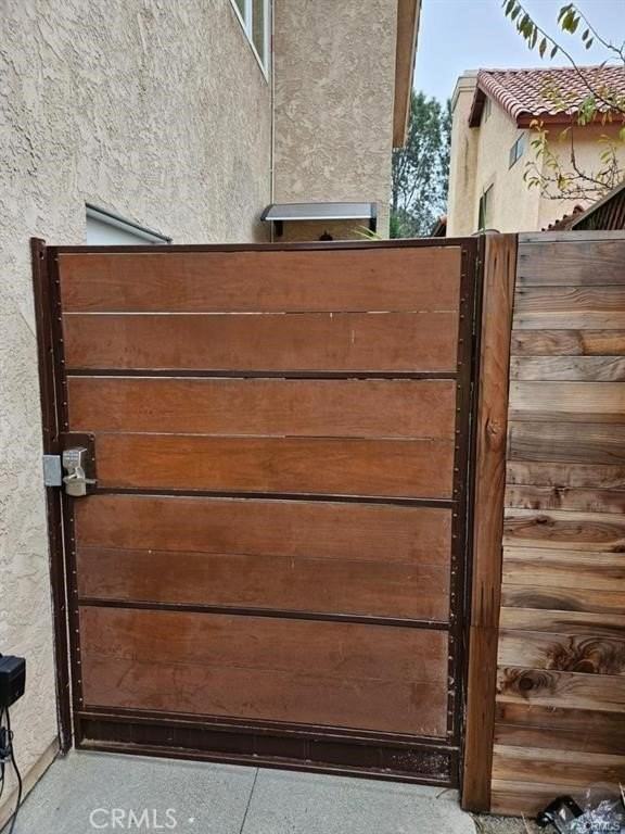 12174 Carmel Park Dr - Photo 3 of 14