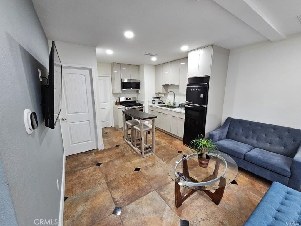 12174 Carmel Park Dr - Photo 4 of 14