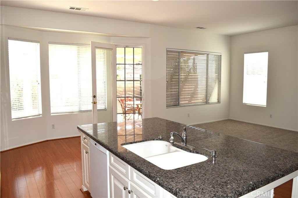 39723 Clements Way - Photo 6 of 20