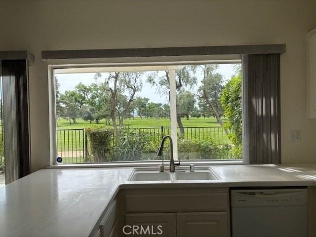 904 Bergamo Ave - Photo 3 of 41