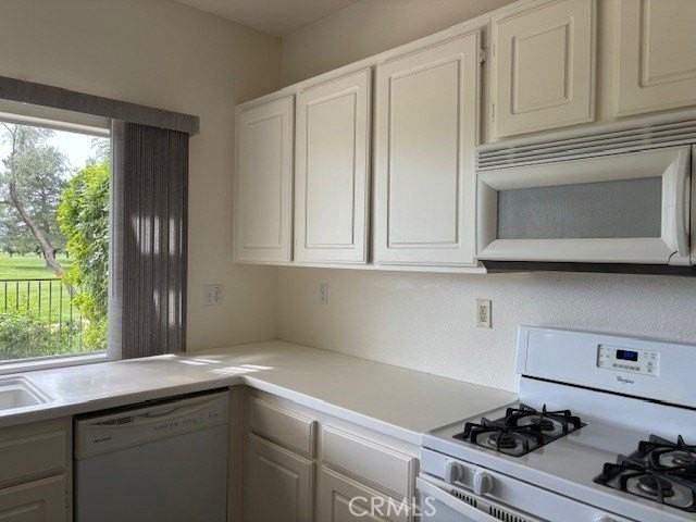 904 Bergamo Ave - Photo 4 of 41