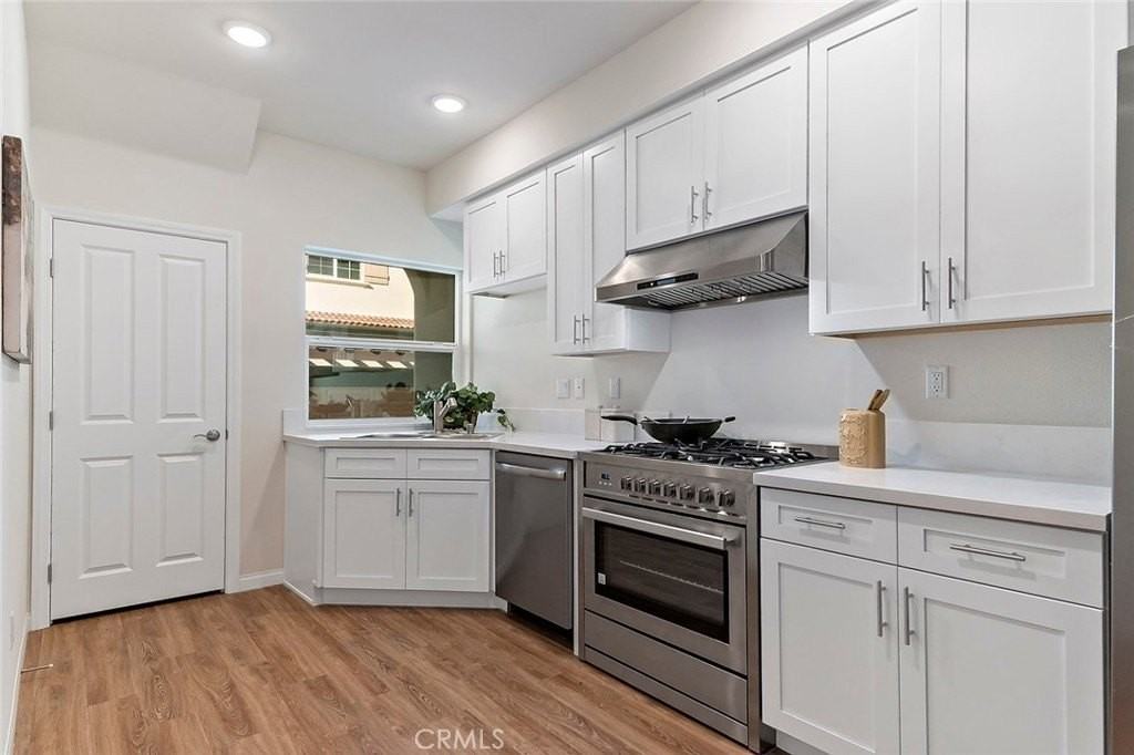 961 E Phillips Blvd #01 - Photo 5 of 25