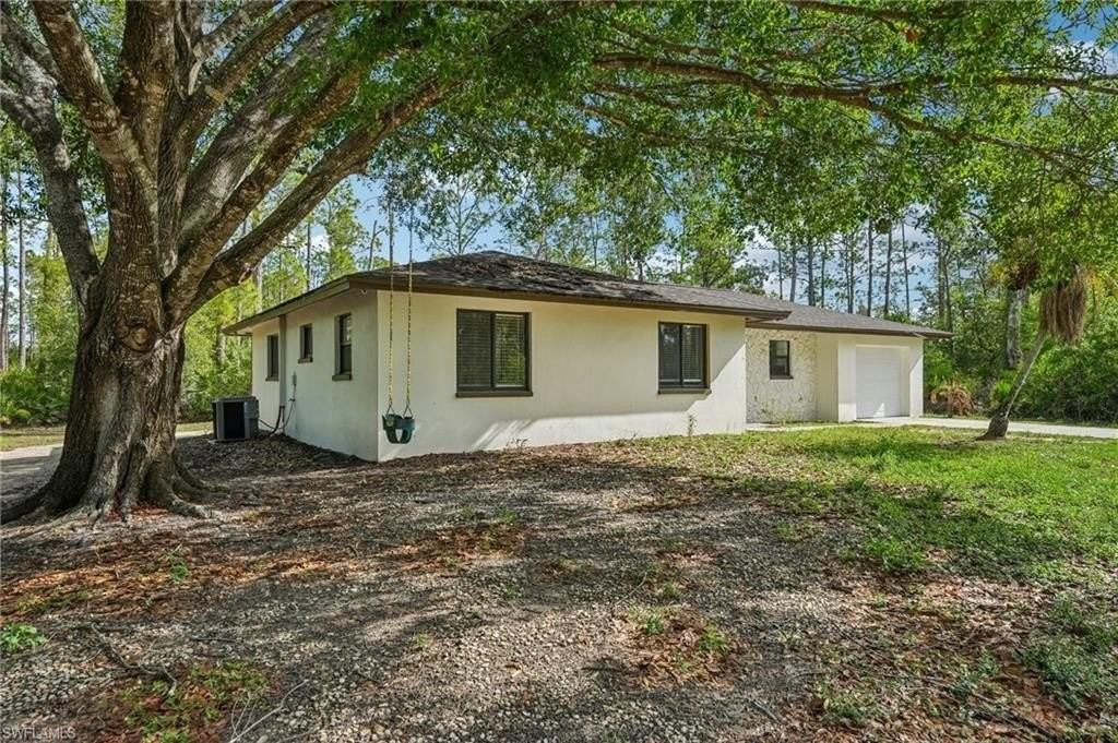 1503 E 14th St - Photo 3 of 30