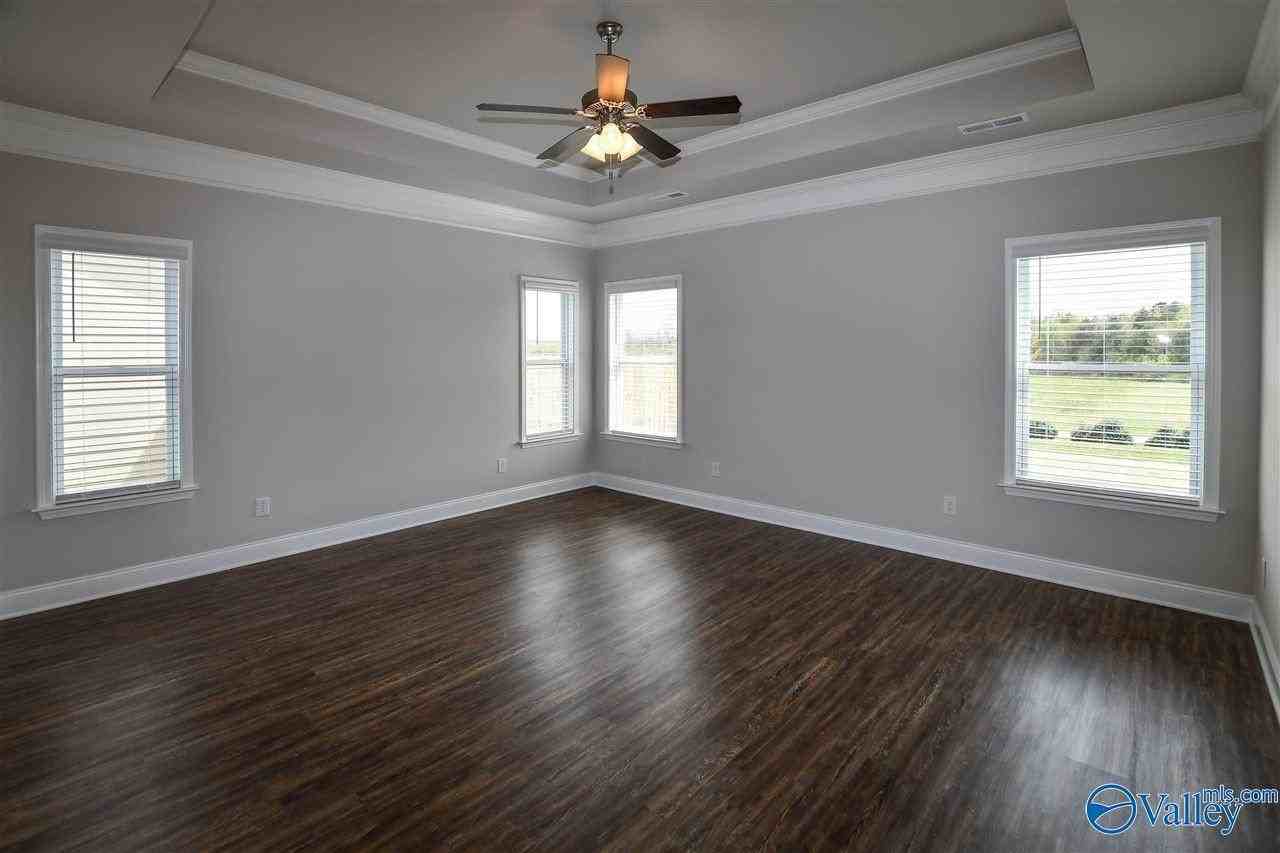 7020 Camrose Ln Nw - Photo 4 of 12