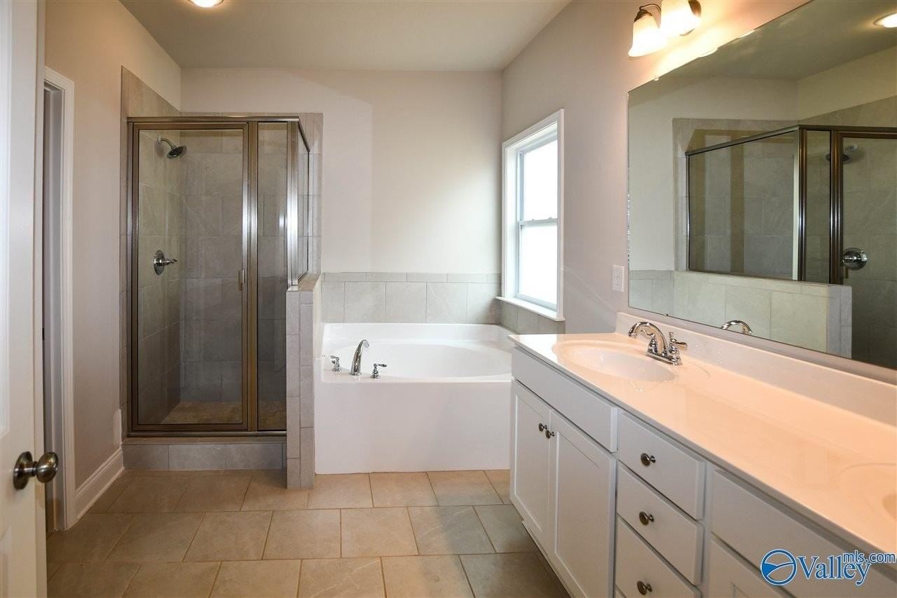 7020 Camrose Ln Nw - Photo 5 of 12