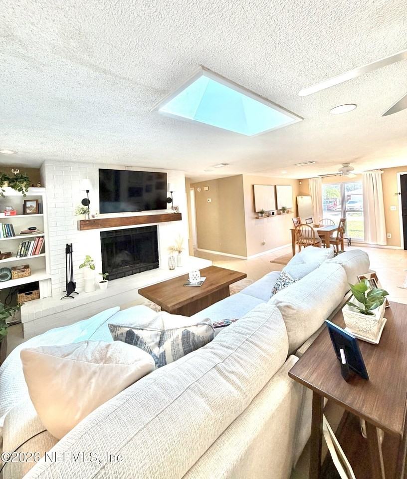 25 Seatrout St - Photo 7 of 40