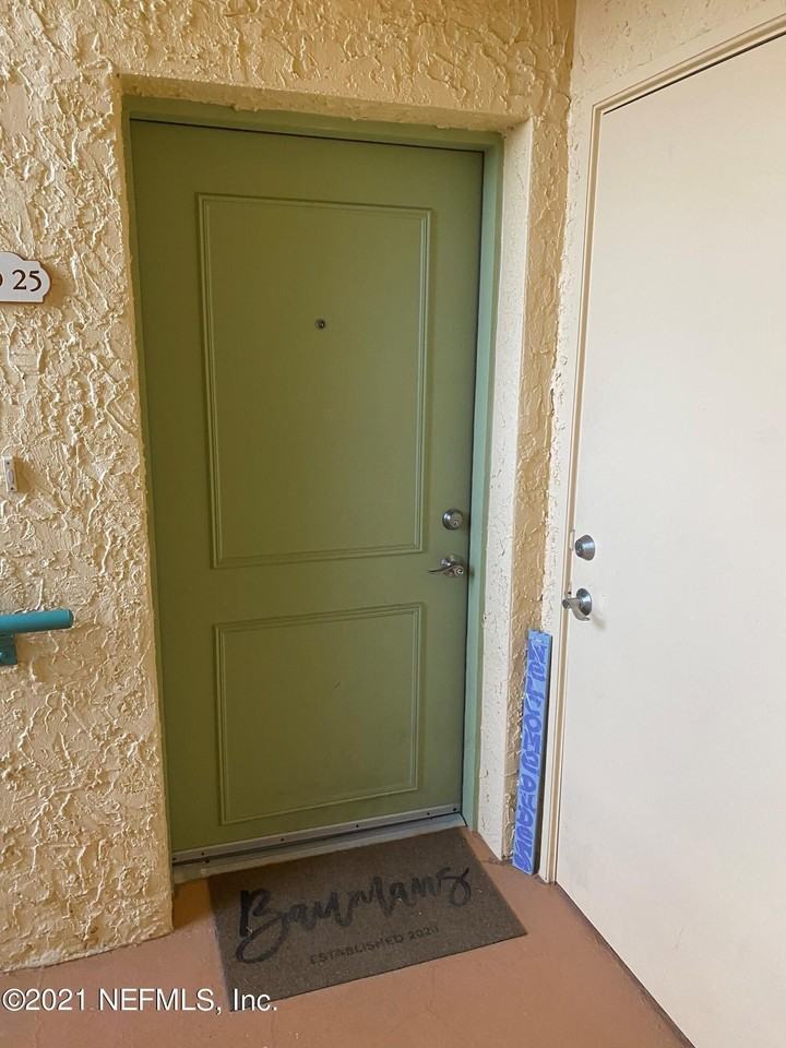 108 Laguna Villa Blvd #D25 - Photo 2 of 13