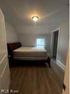 1329 W 87th St - Photo 3 of 5