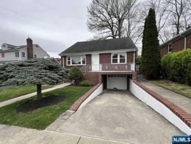 232 Warwick Ave - Photo 1 of 1