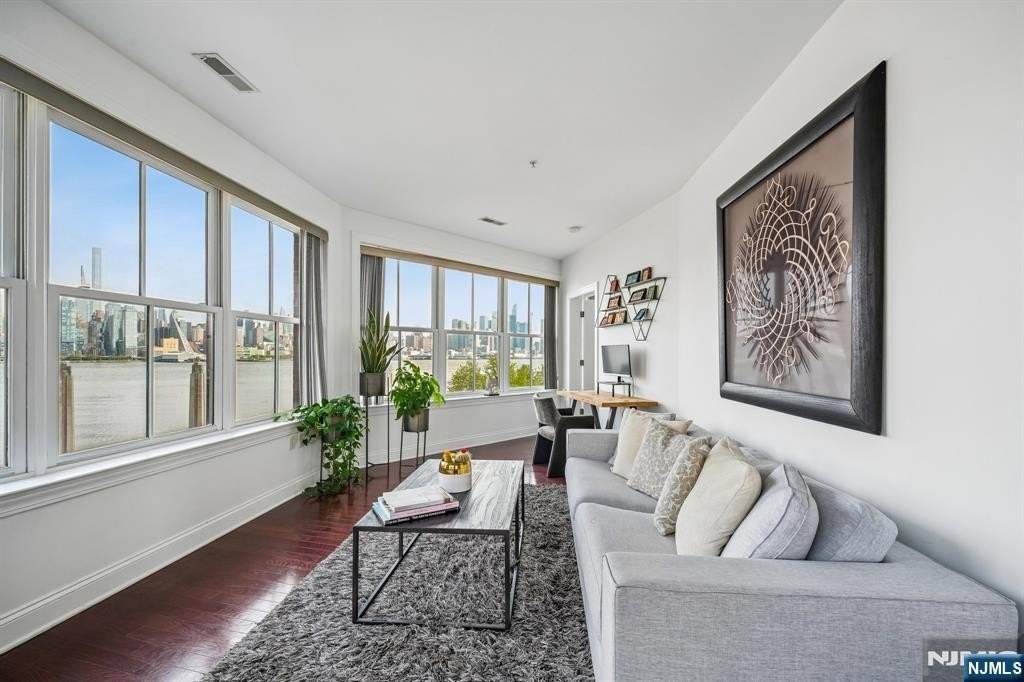 22 Ave At Port Imperial 302 - Photo 6 of 39