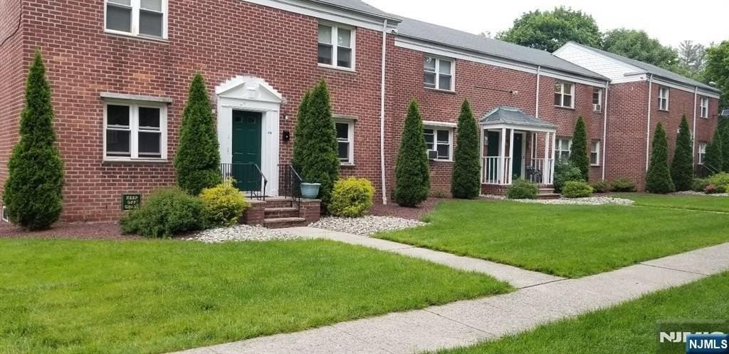 138 Lincoln St Apt A10 - Photo 2 of 6