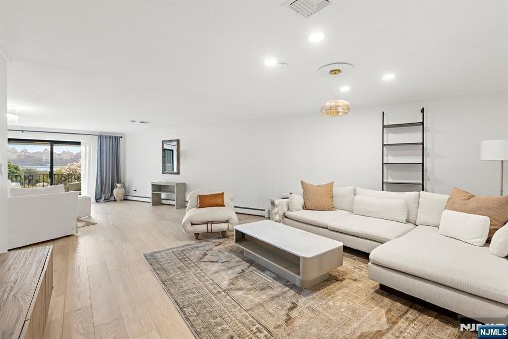 11A Riverview Cir - Photo 2 of 27