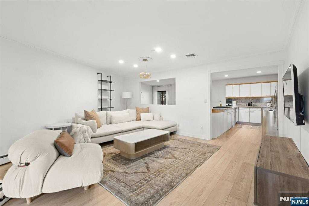 11A Riverview Cir - Photo 4 of 27