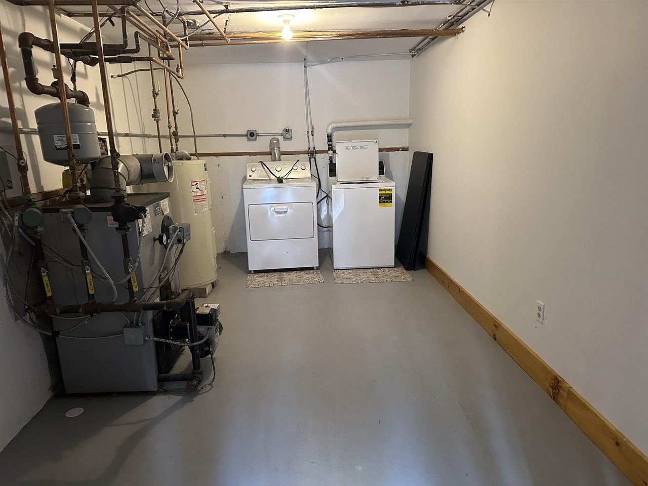 108 S Bennington Rd - Photo 7 of 22