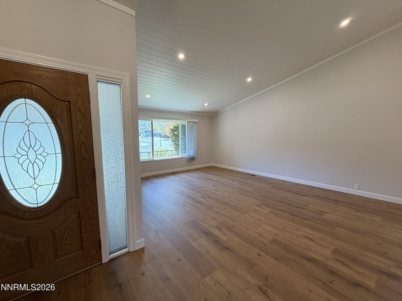 795 Twin Pines Ct - Photo 3 of 25