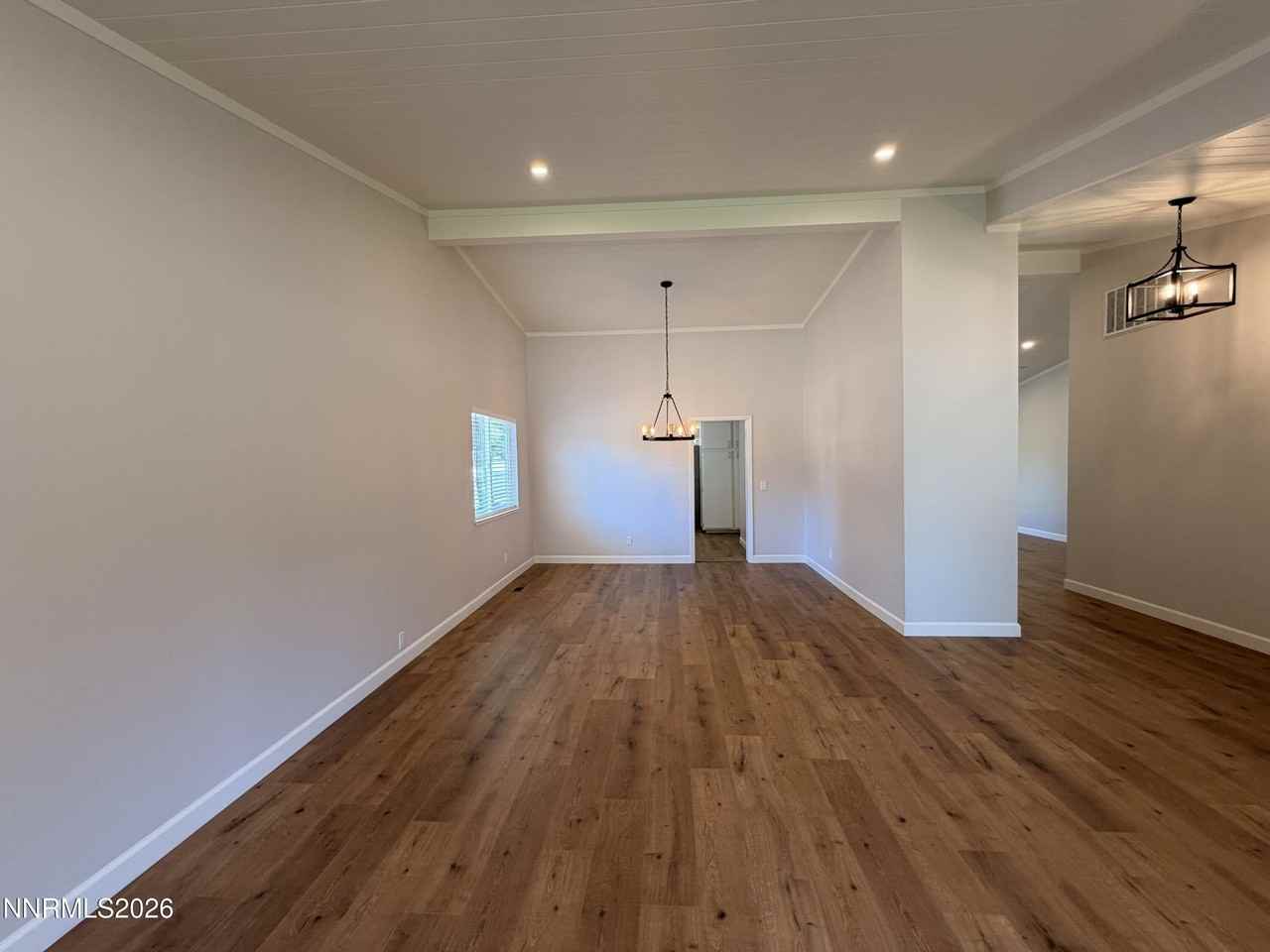 795 Twin Pines Ct - Photo 5 of 25