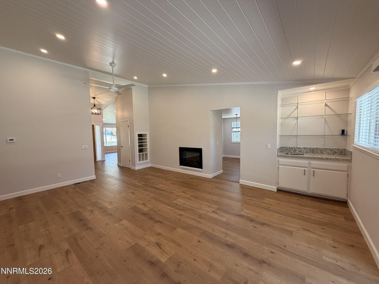 795 Twin Pines Ct - Photo 7 of 25