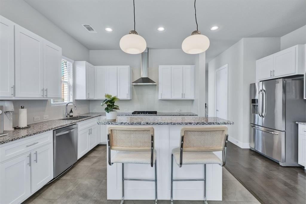 228 Wimberly St - Photo 5 of 32