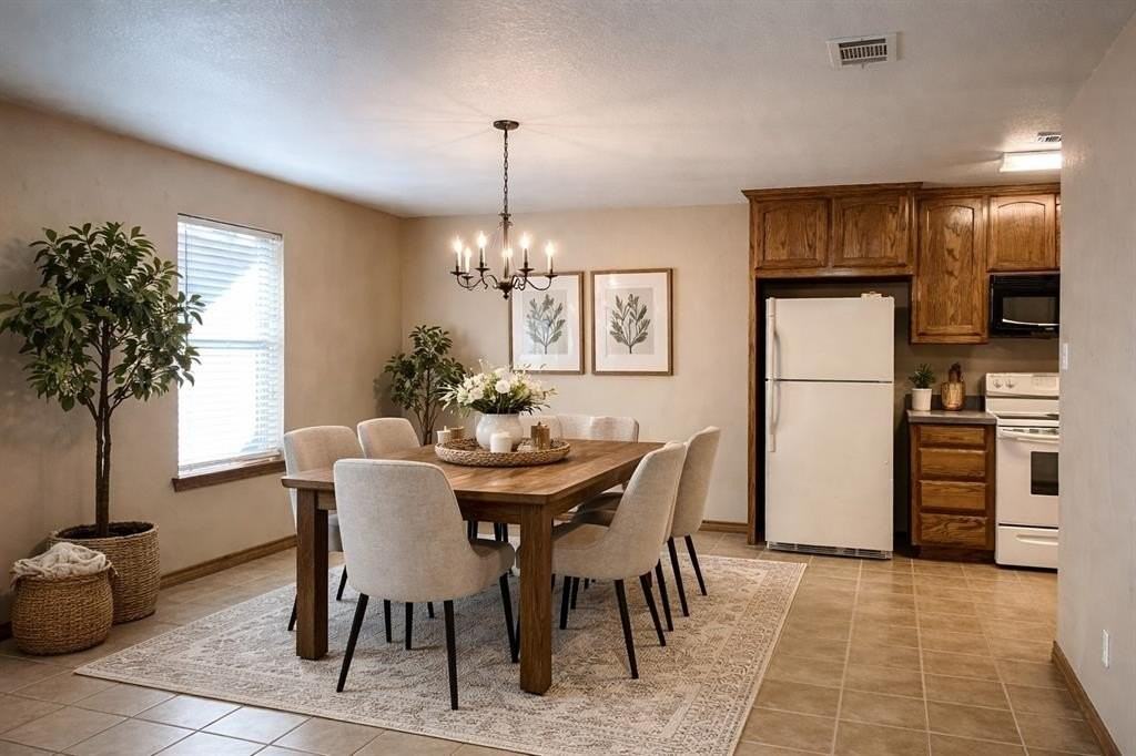 3120 Conveyor Dr - Photo 2 of 24