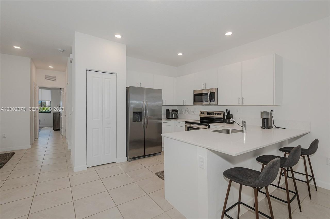 13037 Sw 286th Way - Photo 5 of 8