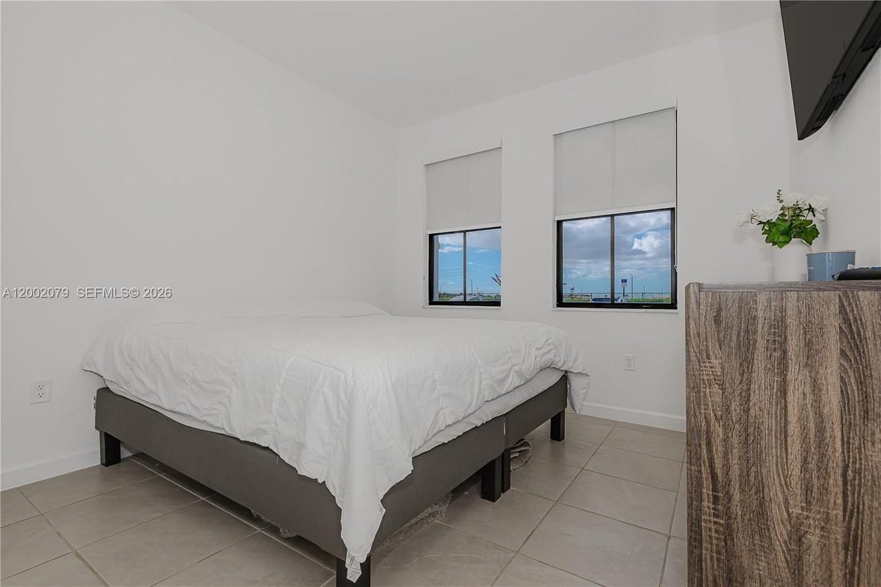 13037 Sw 286th Way - Photo 6 of 8