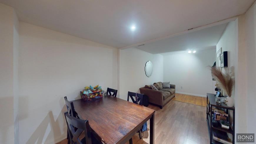 1662 1st Ave - Photo 2 of 10