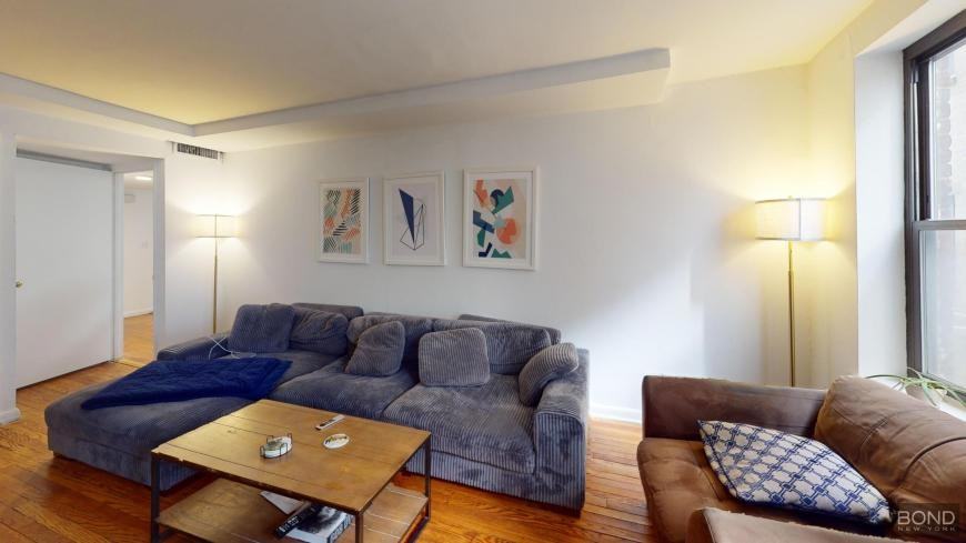 1662 1st Ave - Photo 3 of 10