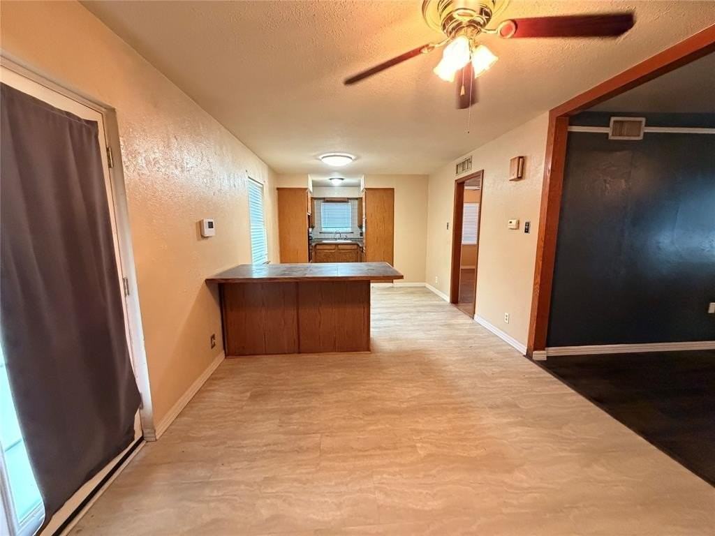 1416 Norwood Dr - Photo 4 of 17