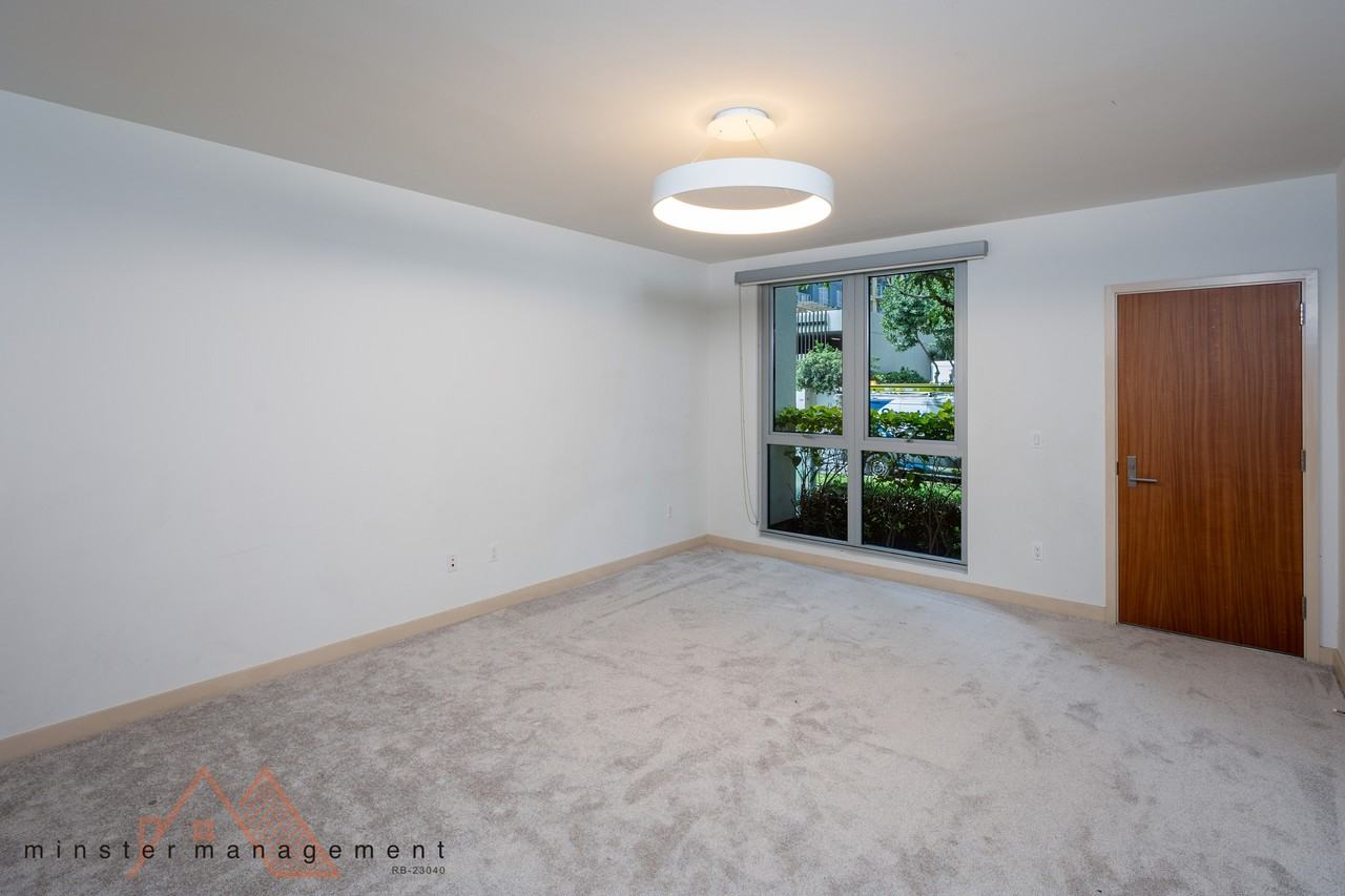 555 South Street - 111 #111 - Photo 7 of 25