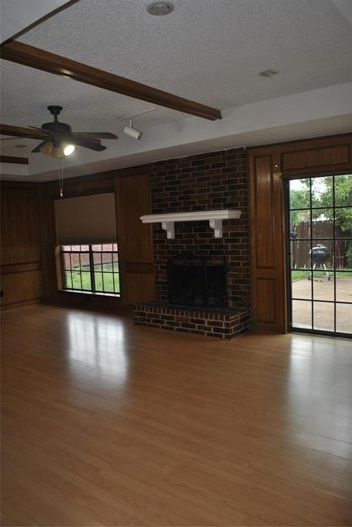 1902 Aspen Dr - Photo 2 of 21