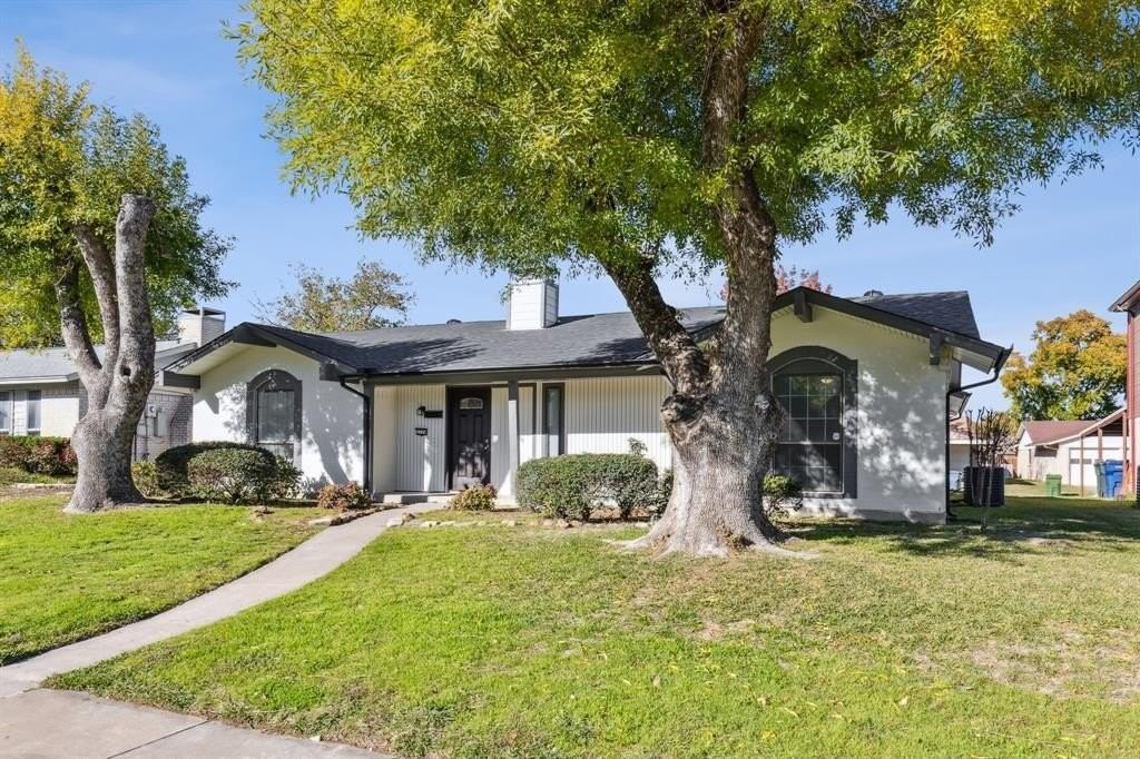 2129 Richland Dr - Photo 2 of 27