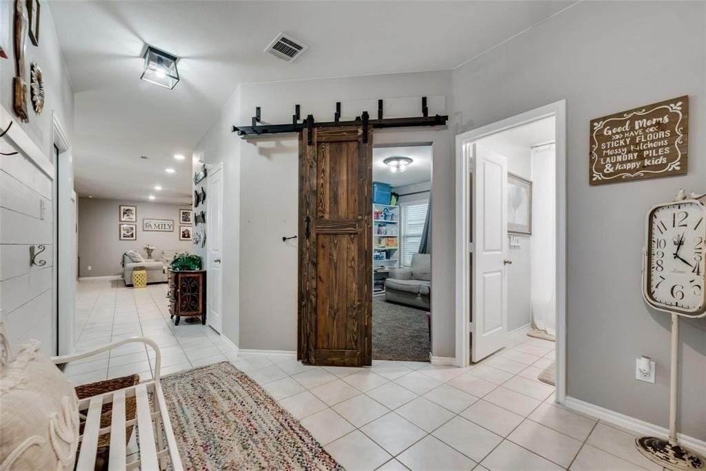 315 Patina St - Photo 3 of 23