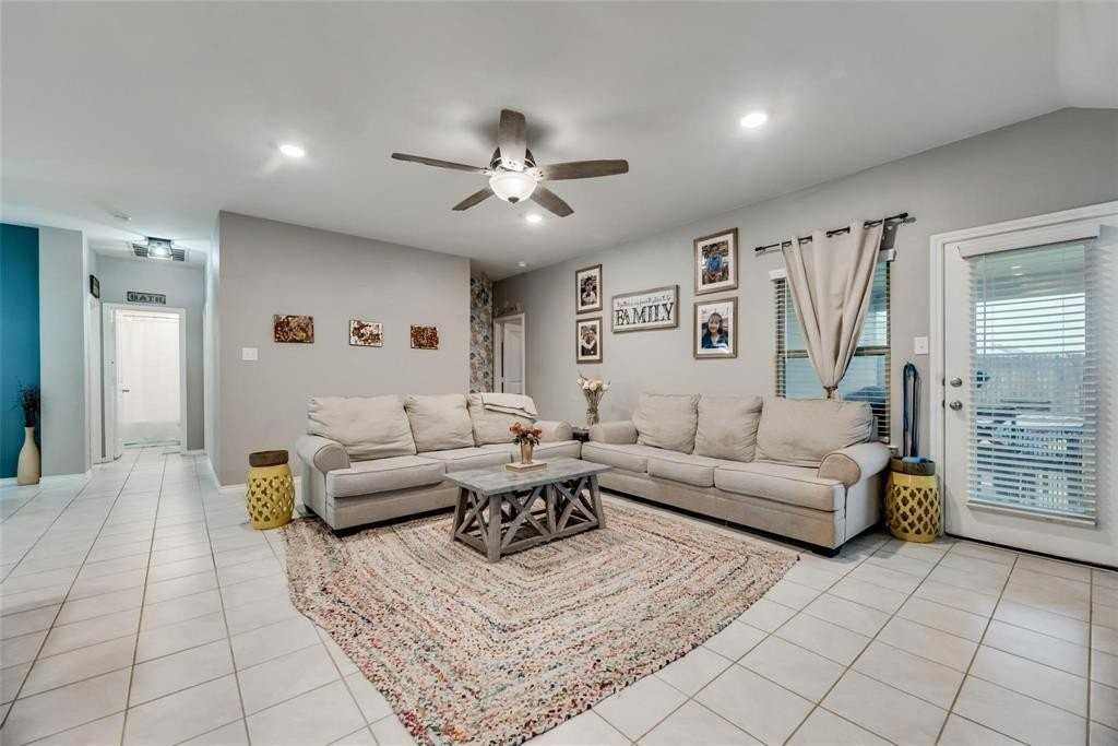 315 Patina St - Photo 5 of 23