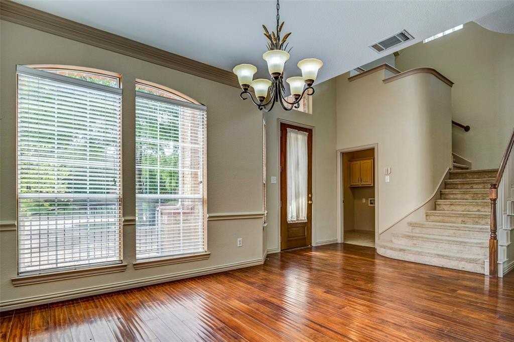 5517 Hidden Creek Ln - Photo 5 of 37