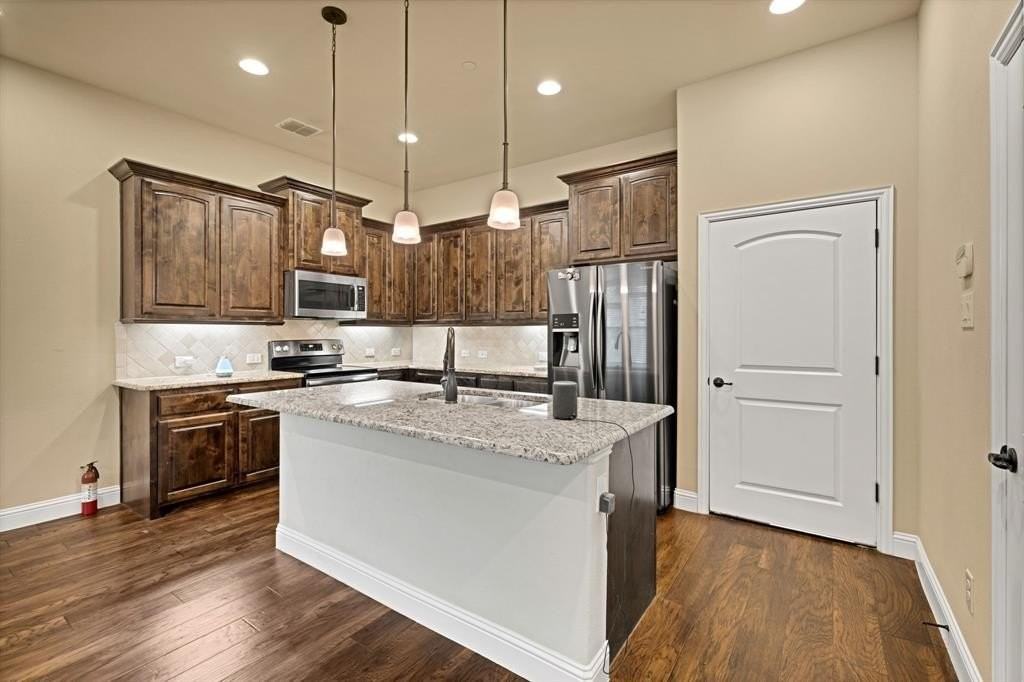 1224 Pebblebrook Dr - Photo 6 of 25