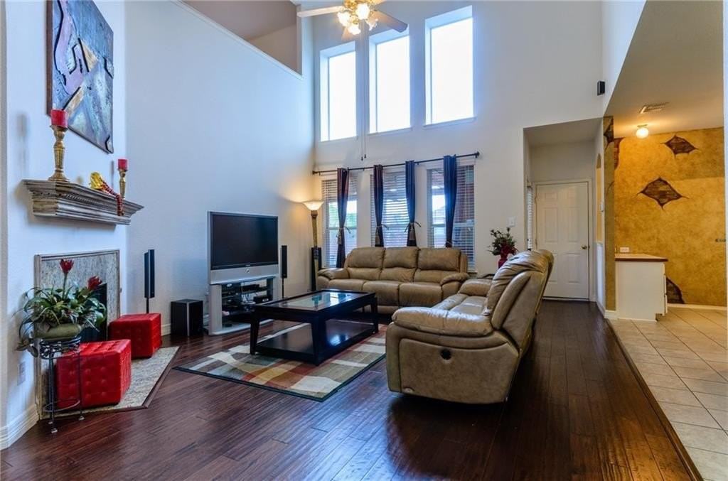 4457 Caledonia Creek Ln - Photo 5 of 25