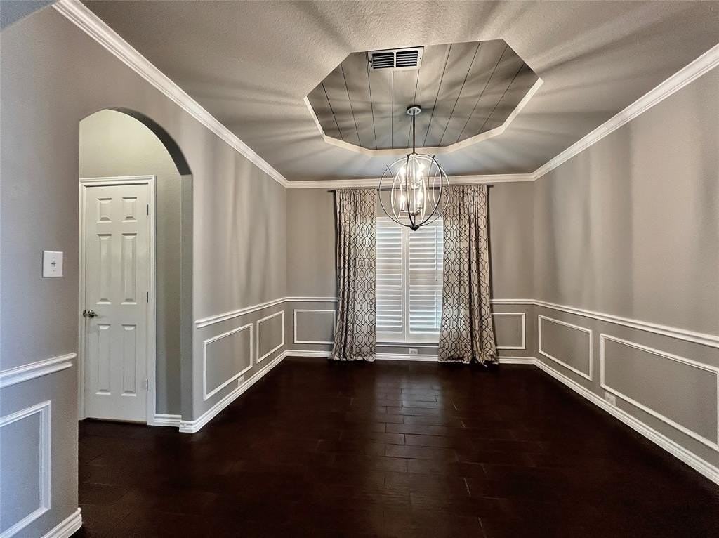 507 Montclaire Dr - Photo 6 of 40