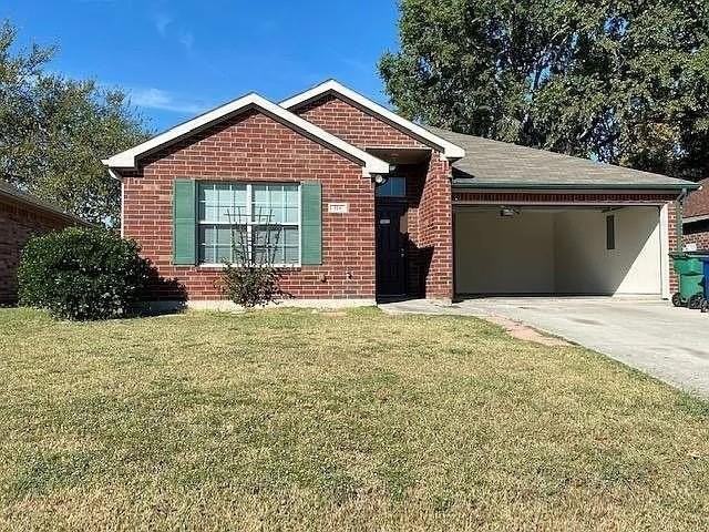 516 Tenison Ln - Photo 2 of 20